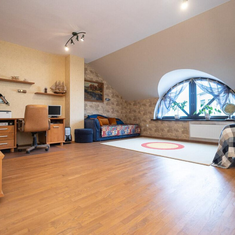 Фотография 5+ -комнатная квартира по адресу Парниковая ул., д. 32 - фото 16