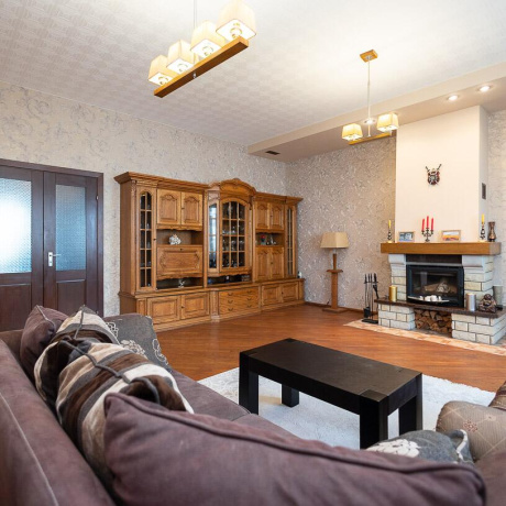 Фотография 5+ -комнатная квартира по адресу Парниковая ул., д. 32 - фото 6