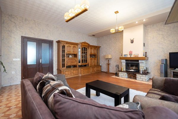 5+ -комнатная квартира по адресу Парниковая ул., д. 32 - фото 6