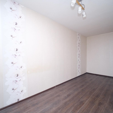 Фотография 2-комнатная квартира по адресу Уборевича ул., д. 162 - фото 3