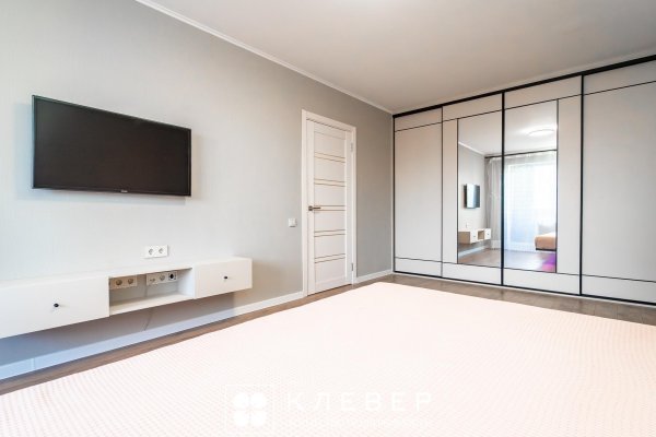 2-комнатная квартира по адресу Якубова ул., д. 66 к. 1 - фото 8