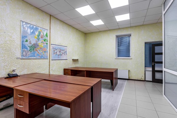 Продается офисное помещение по адресу п. Сонечный, Сосновая ул., д. 2 - фото 10