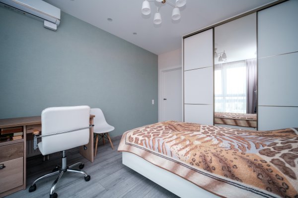 3-комнатная квартира по адресу Макаенка ул., д. 12 к. Б - фото 15