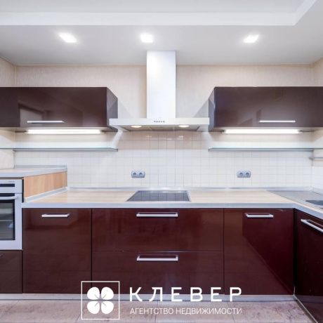 Фотография 4-комнатная квартира по адресу Жуковского ул., д. 4 - фото 2