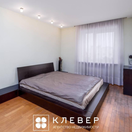 Фотография 4-комнатная квартира по адресу Жуковского ул., д. 4 - фото 8