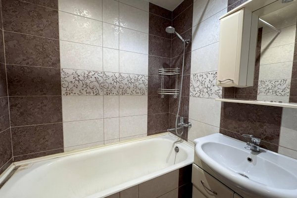 1-комнатная квартира по адресу Карвата ул., д. 56 - фото 9