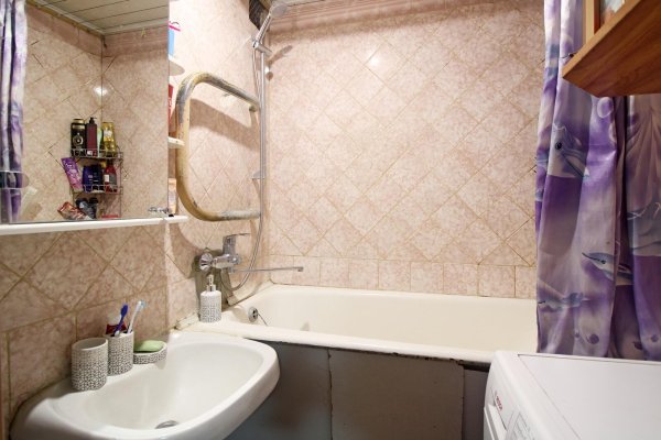 2-комнатная квартира по адресу Космонавтов ул., д. 5 к. 1 - фото 8