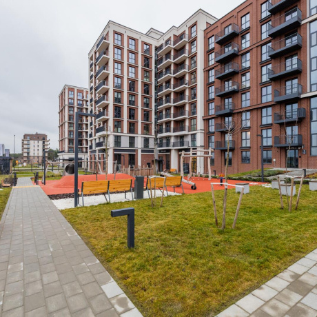 Фотография 3-комнатная квартира по адресу Виталия Цвирко ул., д. 84 - фото 2