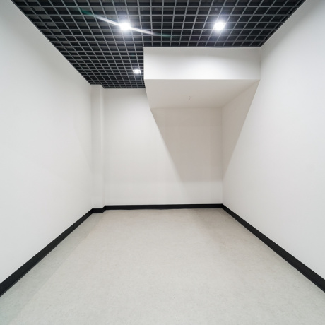 Фотография Продаётся офисное помещение с террасой в современном новом бизнес центре &laquo;Левада&raquo;. Бизнес центр &laquo;Левада&raquo; - фото 6