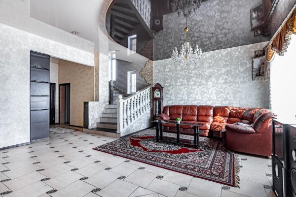 Продается коттедж г. Минск, Аннаева ул. - фото 1