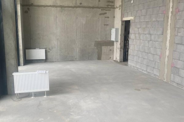 Сдается торговое помещение по адресу г. Минск, Игоря Лученка ул., д. 30 - фото 1