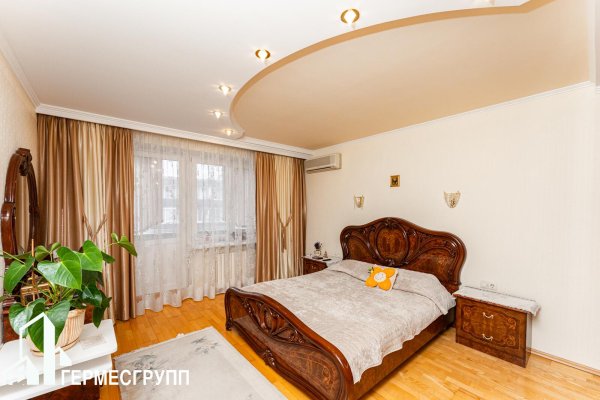 3-комнатная квартира по адресу Авакяна ул., д. 30 к. 3 - фото 3