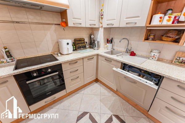 3-комнатная квартира по адресу Авакяна ул., д. 30 к. 3 - фото 16