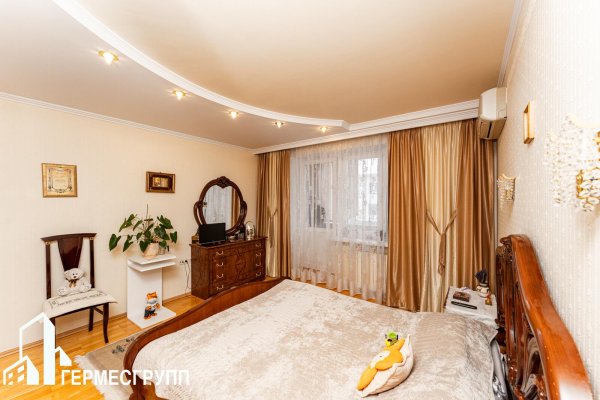 3-комнатная квартира по адресу Авакяна ул., д. 30 к. 3 - фото 4