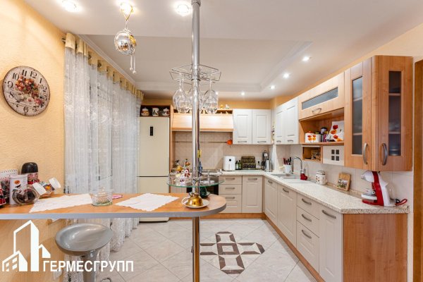 3-комнатная квартира по адресу Авакяна ул., д. 30 к. 3 - фото 12