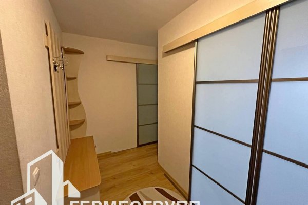 1-комнатная квартира по адресу Молодежная ул., д. 9 - фото 13