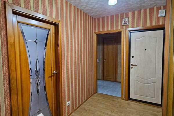 3-комнатная квартира по адресу Космонавтов ул., д. 3 к. 3 - фото 14