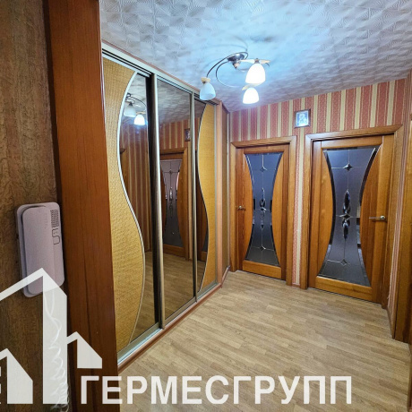 Фотография 3-комнатная квартира по адресу Космонавтов ул., д. 3 к. 3 - фото 3