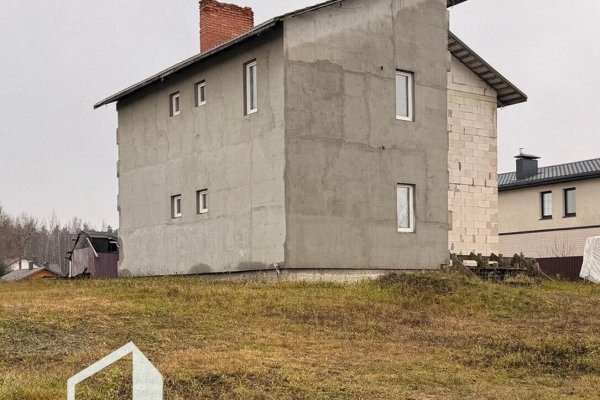 Продается дом аг. Ратомка, Ясная ул. - фото 1