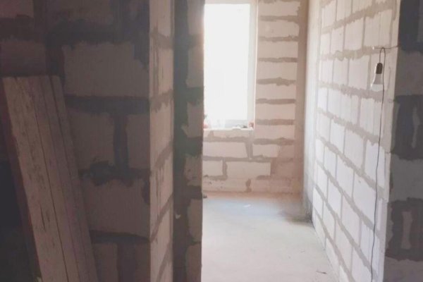 1-комнатная квартира по адресу Леонида Щемелёва ул., д. 10 - фото 4