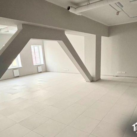 Фотография Сдается офисное помещение по адресу г. Минск, Интернациональная ул., д. 3 - фото 9