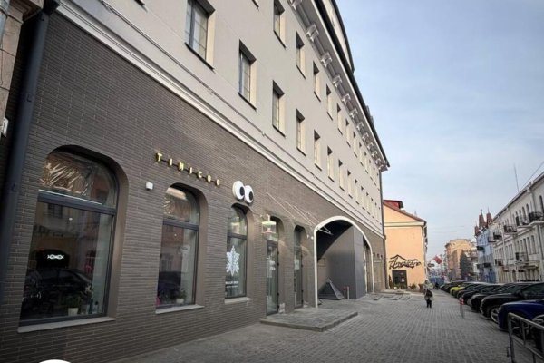 Сдается торговое помещение по адресу г. Минск, Интернациональная ул., д. 3 - фото 1