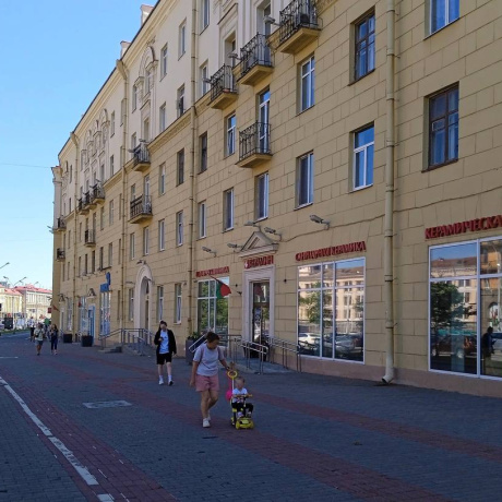 Фотография Срочно сдается в аренду торговое помещение в центре города! - фото 1
