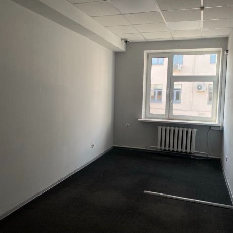 Фотография Сдаются помещения под офис или сферу услуг в центре Минска - фото 1