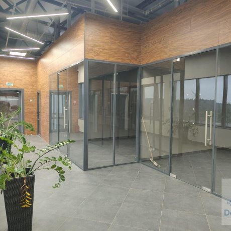 Фотография Продается торговое помещение по адресу аг. Лошаны, Минская ул., д. 3 - фото 8