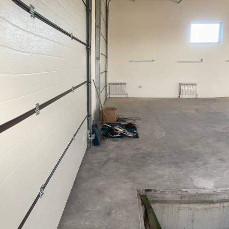 Фотография Гараж 120 м.кв. под автосервис, производство, склад с ямой, отоплением, санузлом - фото 5