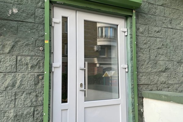 Собственник сдает в аренду торгово-офисное помещение на 1 этаже, 67.3кв.м. в Советском р-не - фото 3