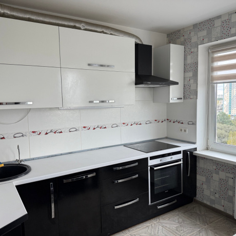 Фотография 2-комнатная квартира по адресу ШКОЛЬНАЯ, 16 - фото 2