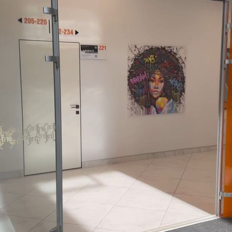 Фотография Ваш идеальный офис уже ждет Вас. - фото 7