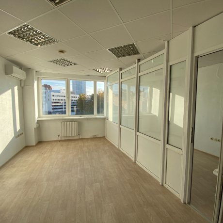 Фотография Аренда офиса 32,1 кв.м. в БЦ ''Порт'' - фото 1