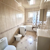 Фотография Сдается 2-х квартирный коттедж на длительный срок - фото 10