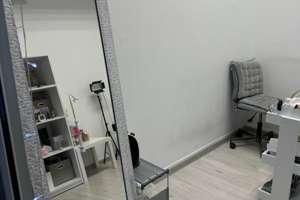 Помещение торговое 9м возле Комаровки Срочно - фото 4