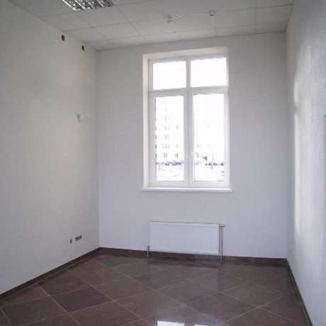 Фотография Сдам в аренду помещение с отдельным входом под торговлю, сферу услуг - фото 3