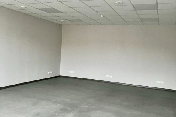 Аренда отапливаемых складов с офисами в Минске возле МКАД до 3500м2 ул. МАШИНОСТРОИТЕЛЕЙ  - фото 8