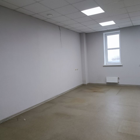 Фотография Офис в аренду в Сенице - фото 3