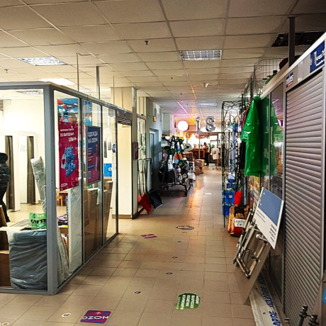 Фотография Прямая продажа торгового помещения в ТЦ ''Корона'' (а.г. Ждановичи ) - торговля, услуги, юридический адрес - фото 3