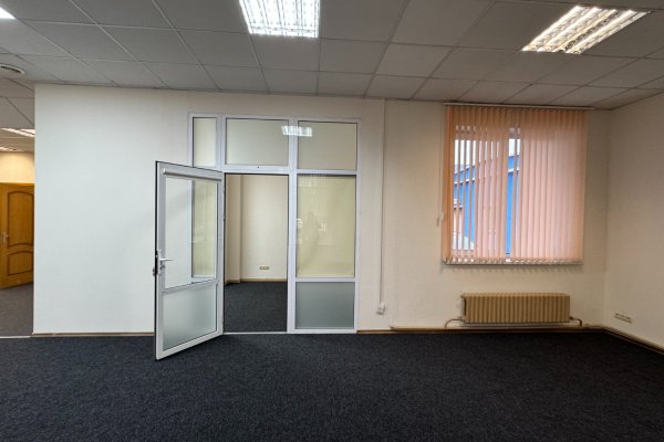 Аренда офисного блока на 1-ом этаже с отдельным входом. - фото 4