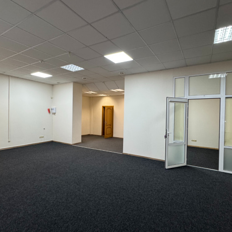 Фотография Аренда офисного блока на 1-ом этаже с отдельным входом. - фото 5