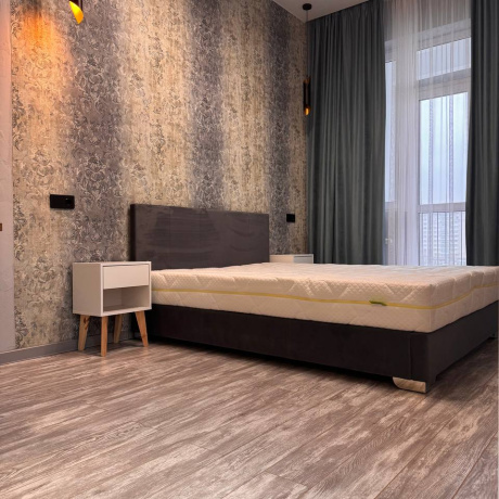 Фотография 2-комнатная квартира по адресу ПОБЕДИТЕЛЕЙ, 115 - фото 4