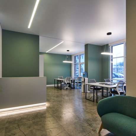 Фотография Продается торговое помещение по улице Аэродромная 16. Дизайнерский ремонт. Площадь 70.3 кв.м. Отдельный вход.  Хорошие подъездные пути  - фото 1