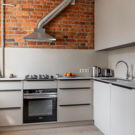 Фотография 2-комнатная квартира по адресу КОММУНИСТИЧЕСКАЯ, 44 - фото 9