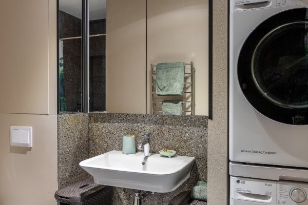 2-комнатная квартира по адресу КОММУНИСТИЧЕСКАЯ, 44 - фото 18