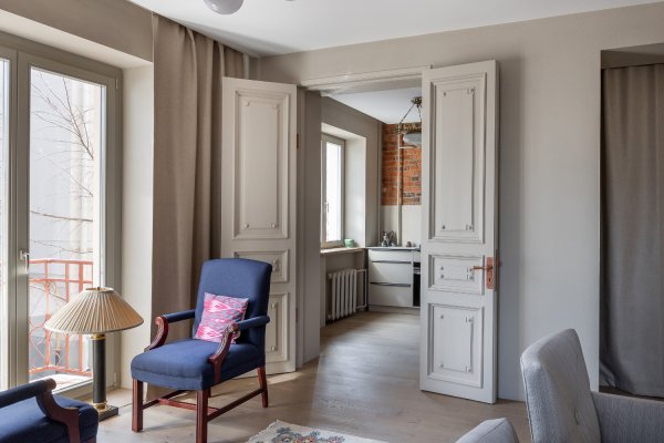 2-комнатная квартира по адресу КОММУНИСТИЧЕСКАЯ, 44 - фото 7