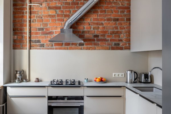 2-комнатная квартира по адресу КОММУНИСТИЧЕСКАЯ, 44 - фото 8