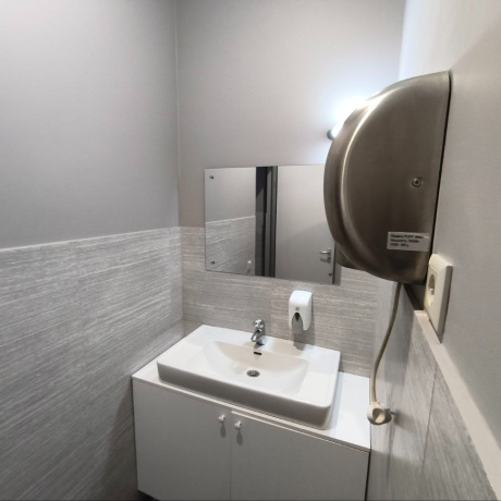 Фотография Офисное помещение  в аренду - фото 9