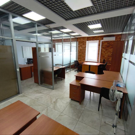 Фотография Офисное помещение  в аренду - фото 2